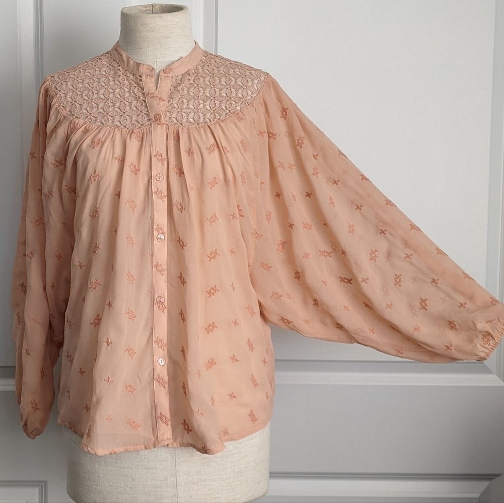 Lucky Brand Blouse Embroidered Semi-Sheer Lace Button Front Rose Tan S/M NWT - Picture 5 of 14